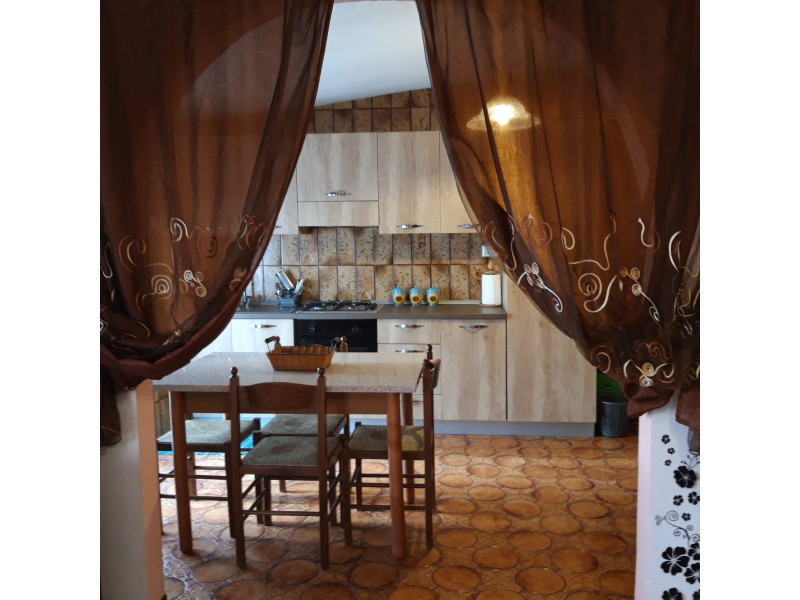 Cucina con tende