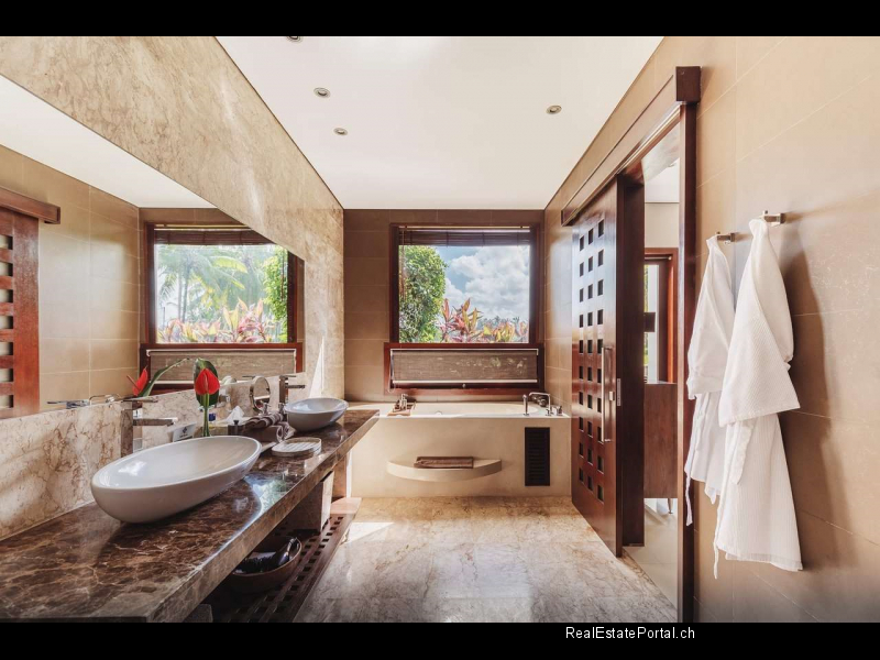 Ubud hotel for sale (8)