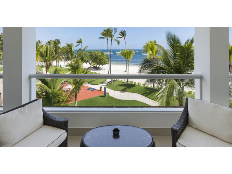 dominican-republic-punta-cana-beachfront-condos-for-sale-1-1152x600