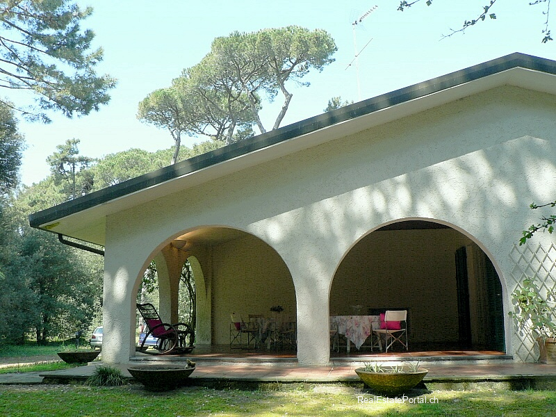 esterno2