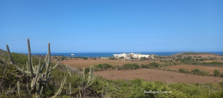 Großes Grundstück mit Meerblick auf der Insel Margarita / Venezuela